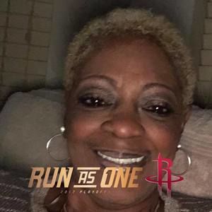 Meet your Posher, Lena